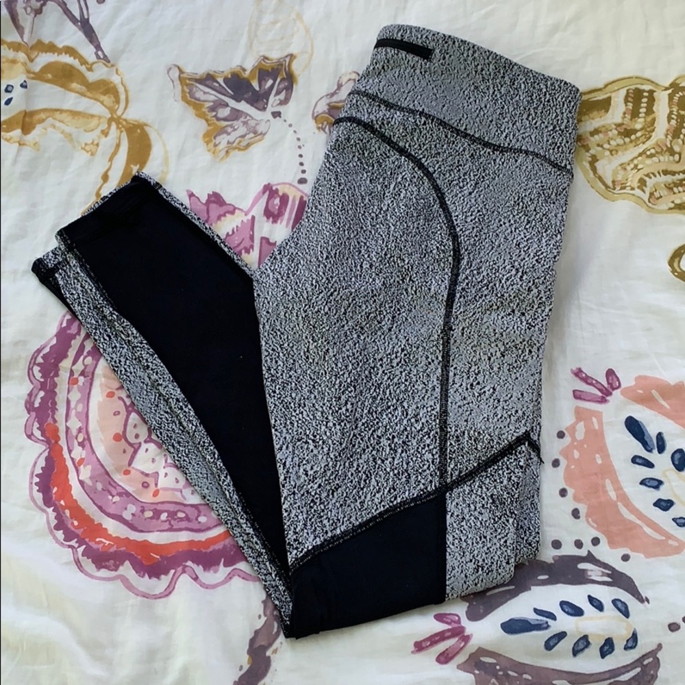Lululemon Speckled Speed Tight V Legging